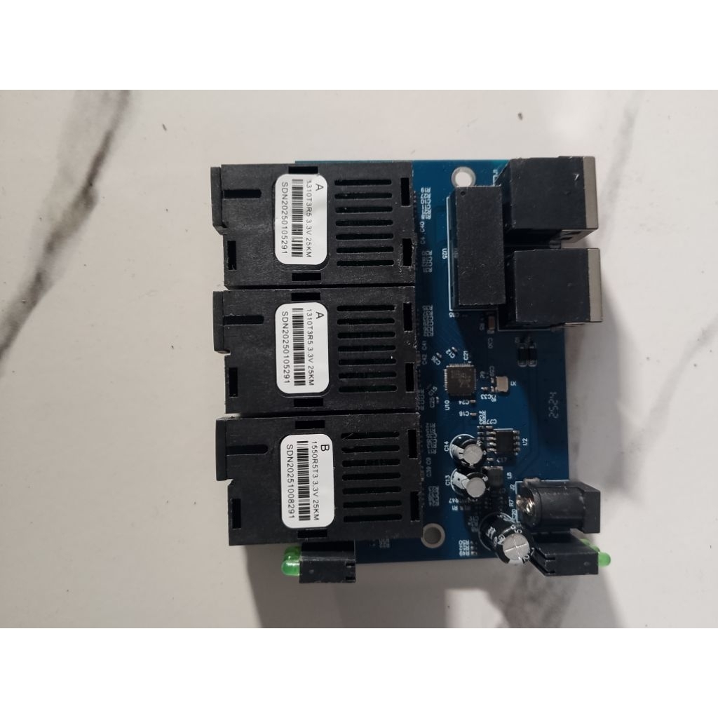 MEDIA CONVERTER 3 PORT FO 2 PORT LAN KONVERTER
