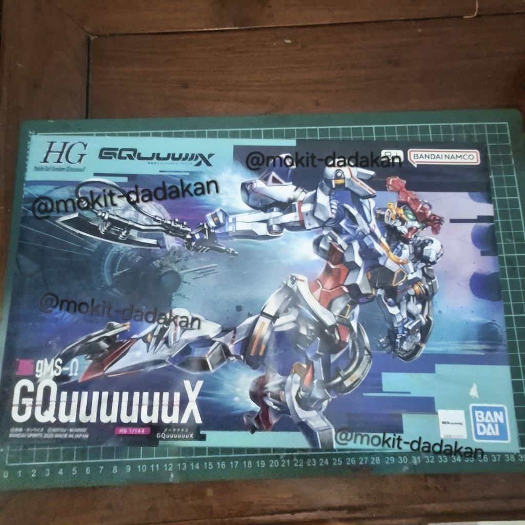 Gundam gquuuuuux HG bandai