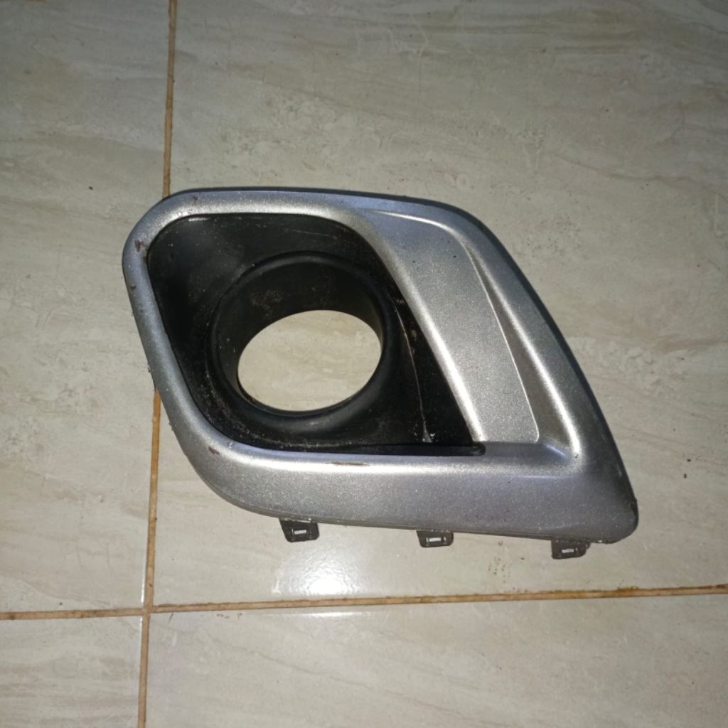 Cover foglamp suzuki ertiga 2012 original