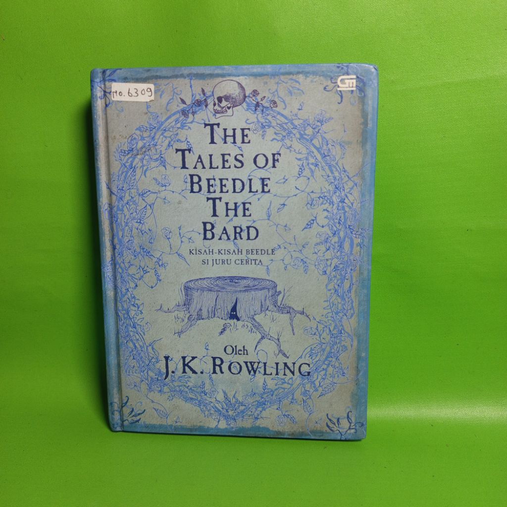 The Tales of Beedle the Bard (Kisah-kisah Beedle si Juru Cerita) - J. K. Rowling