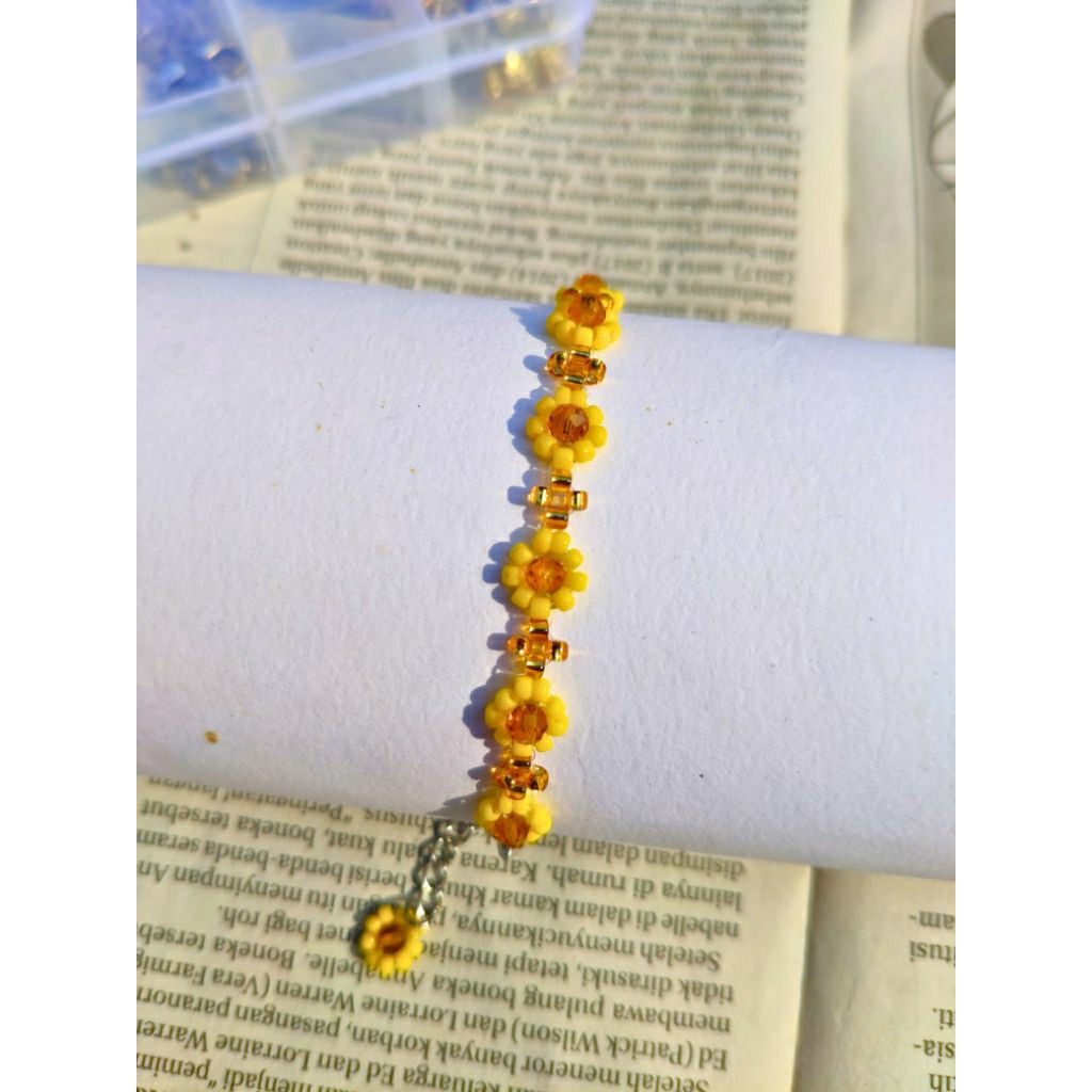 Aksesorismu - SERI KALA BRACELET | Gelang Manik Bunga Matahari Premium Stainless steel