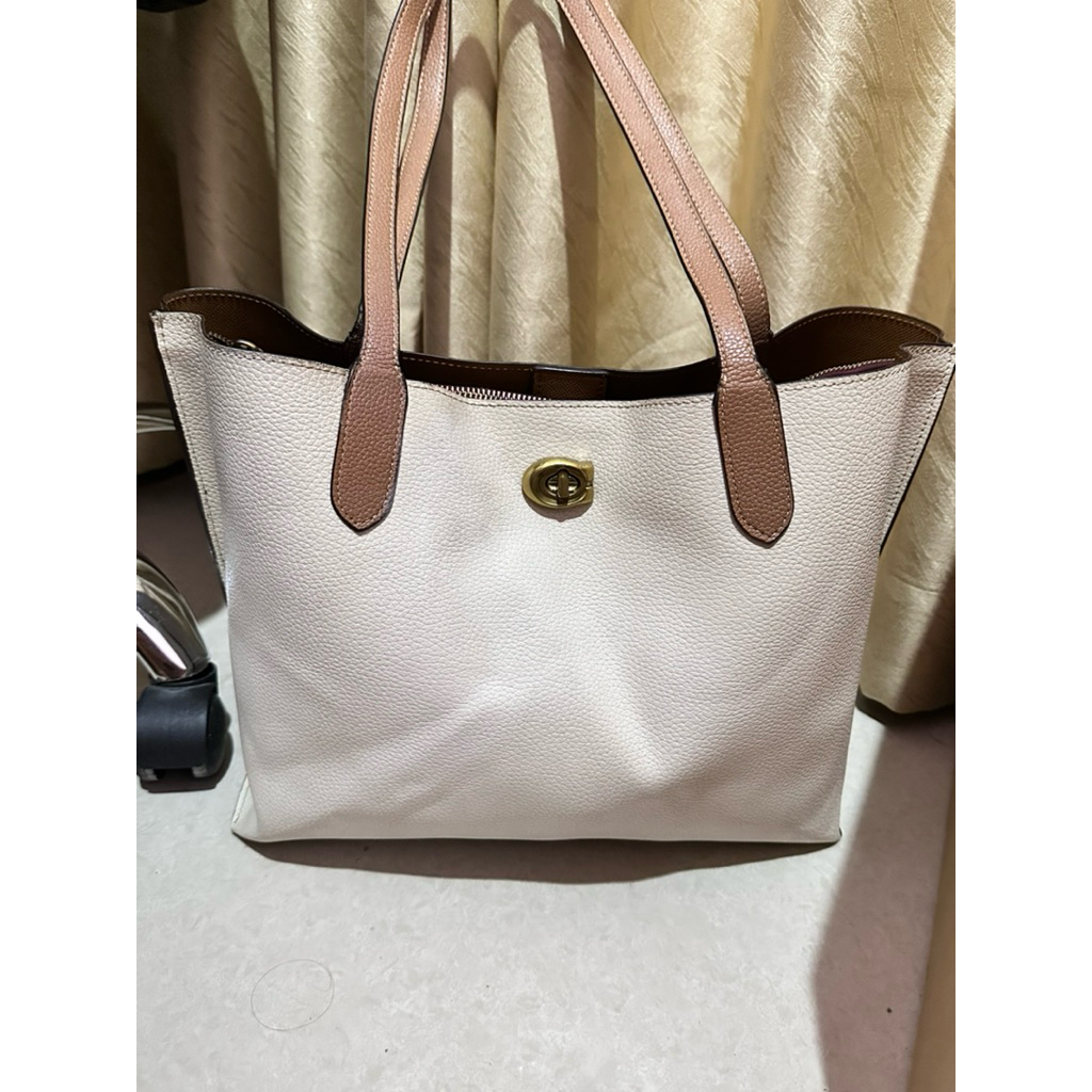 ORIGINAL Coach Willow Totebag White Size 35