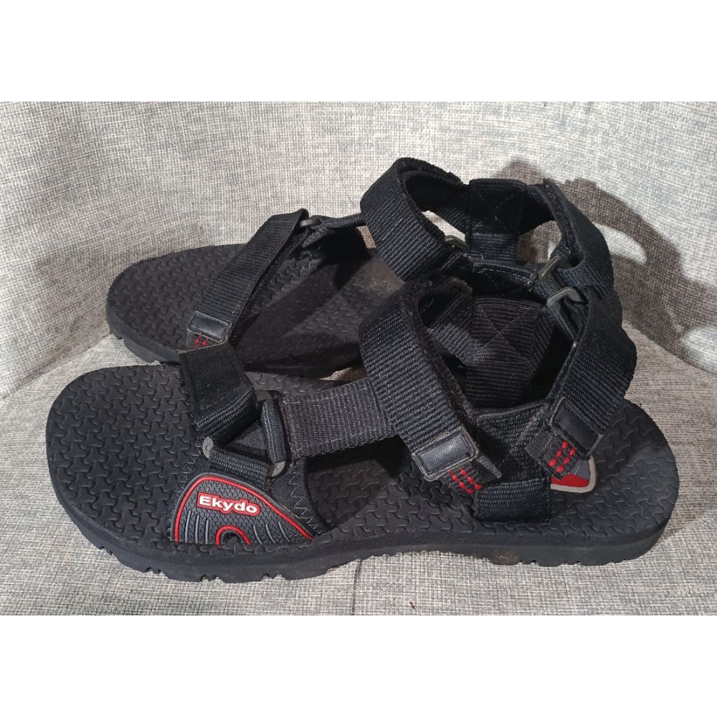 Sandal gunung Ekydo size 41