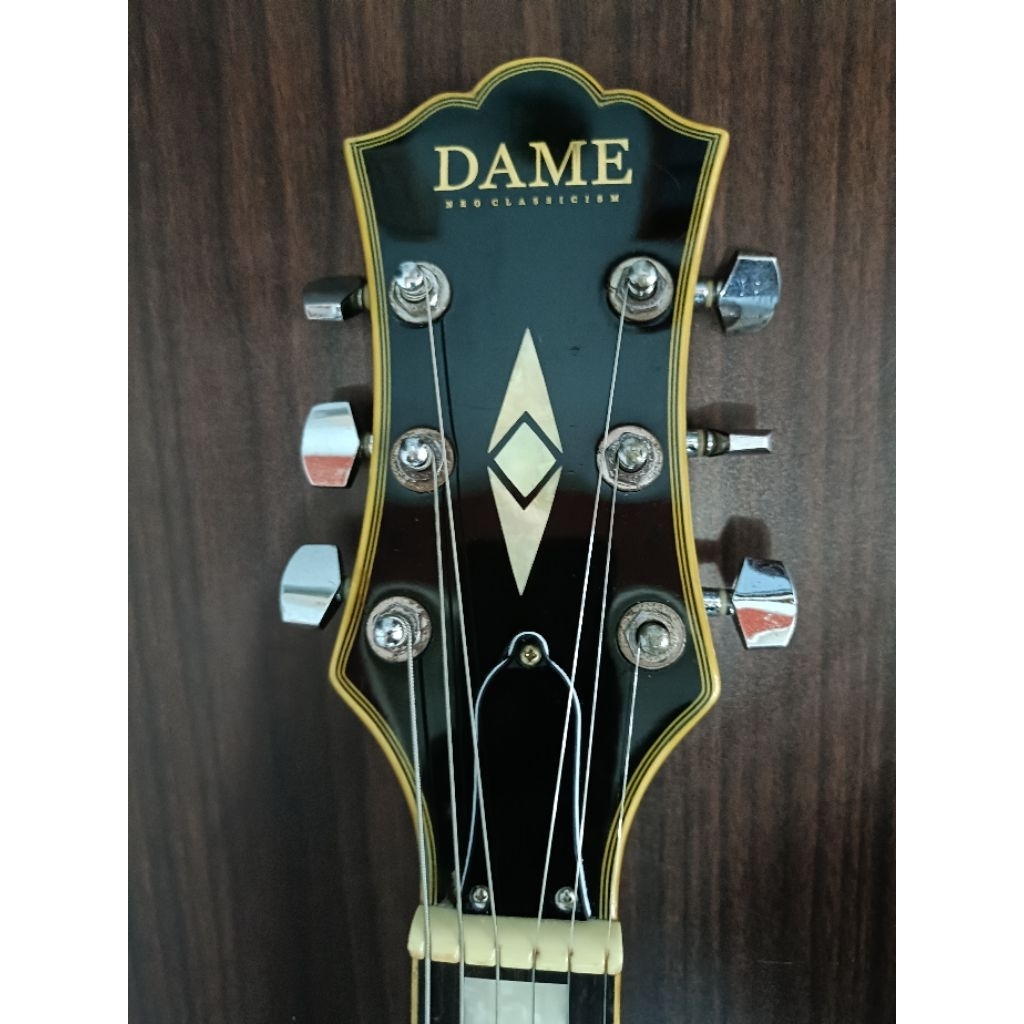 gitar original dame lespaul kondisi relich alami sesuai foto