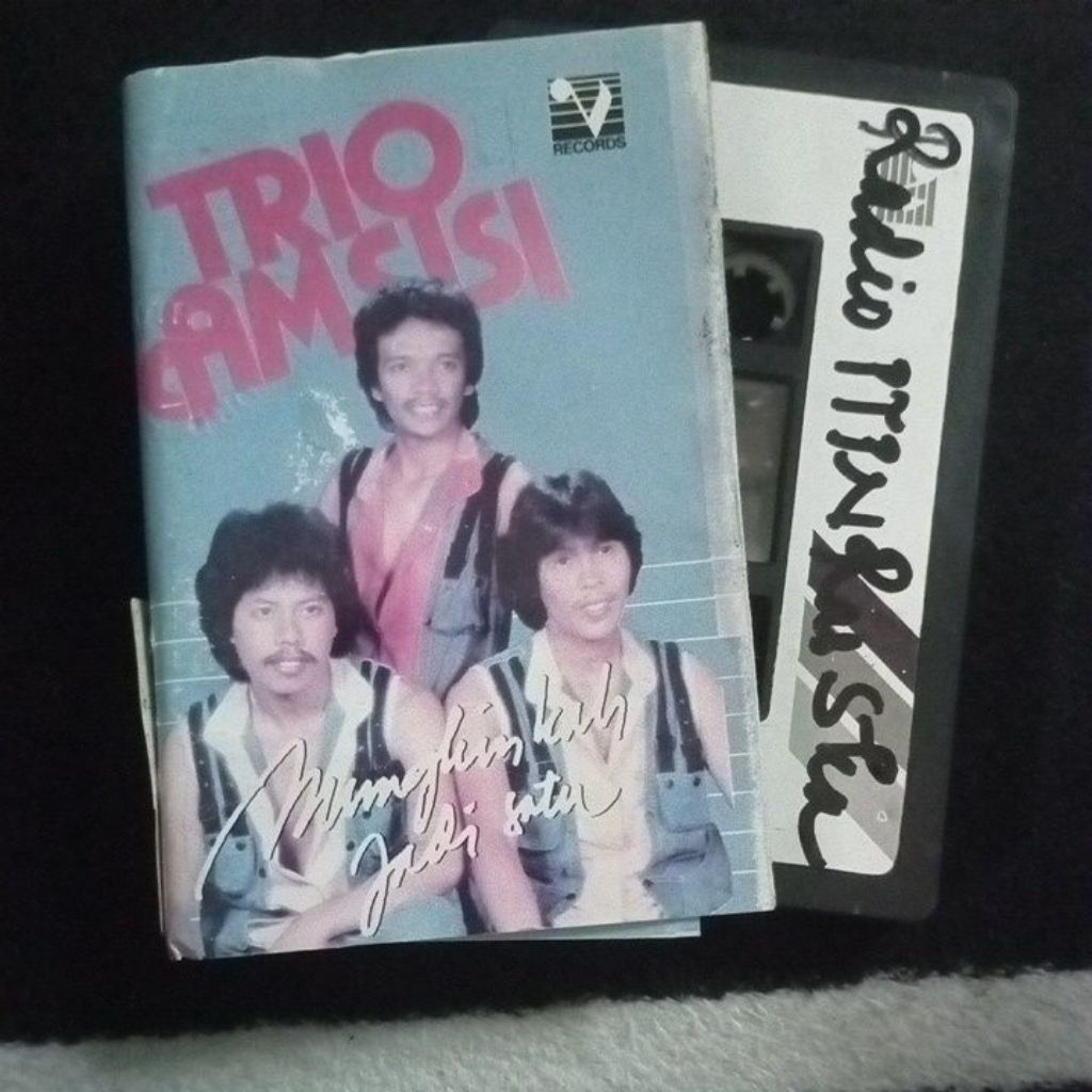 Kaset Trio Ambisi