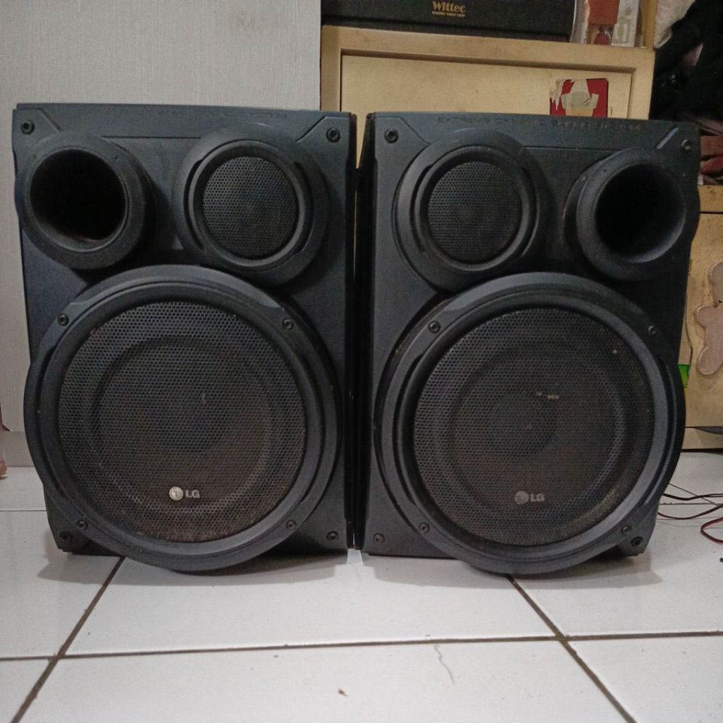 Speaker  Bekas Sepasang