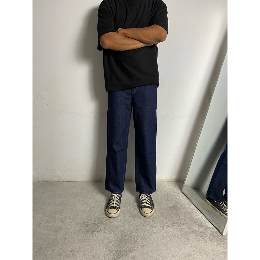 UNIQLO INDIGO LOOSEFIT JEANS