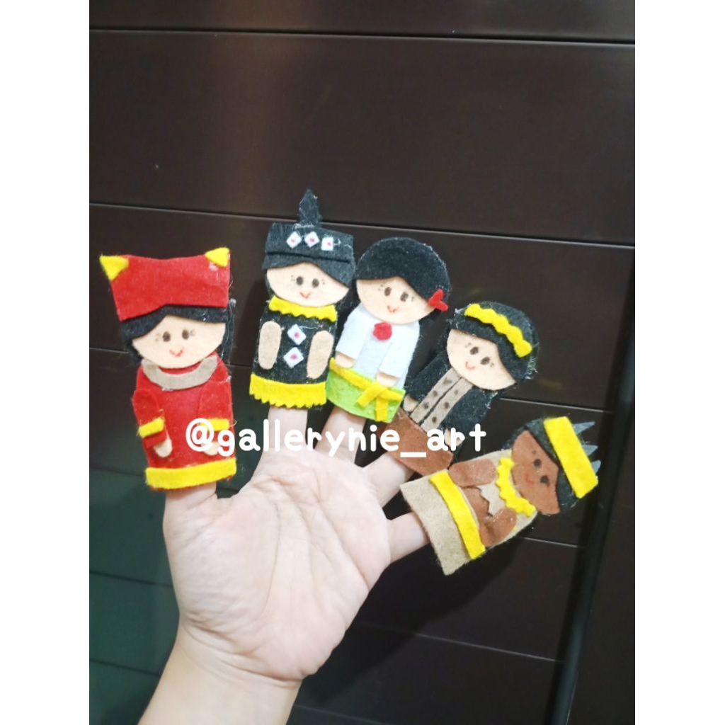 finger puppet / boneka jari custom / boneka jari baju daerah / boneka jari baju adat