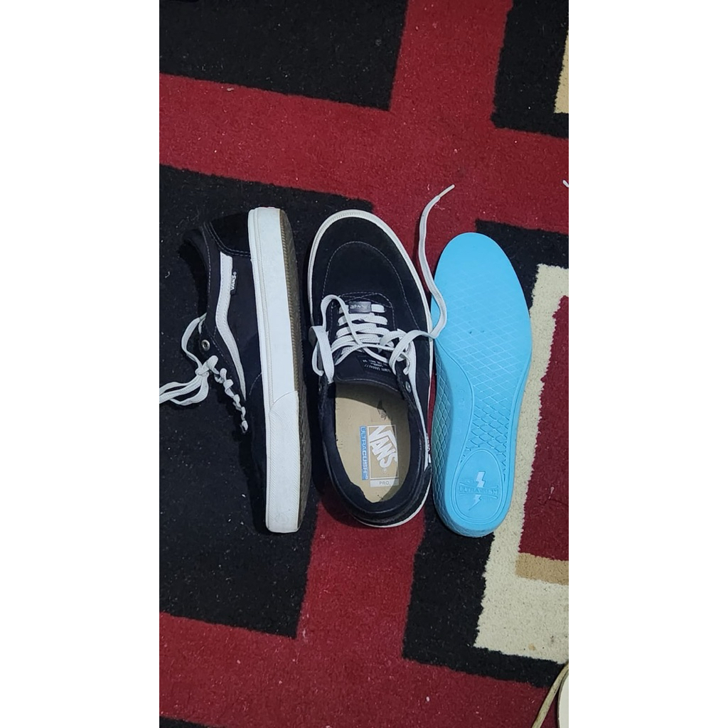 preloved vans pro gilbert crockett
