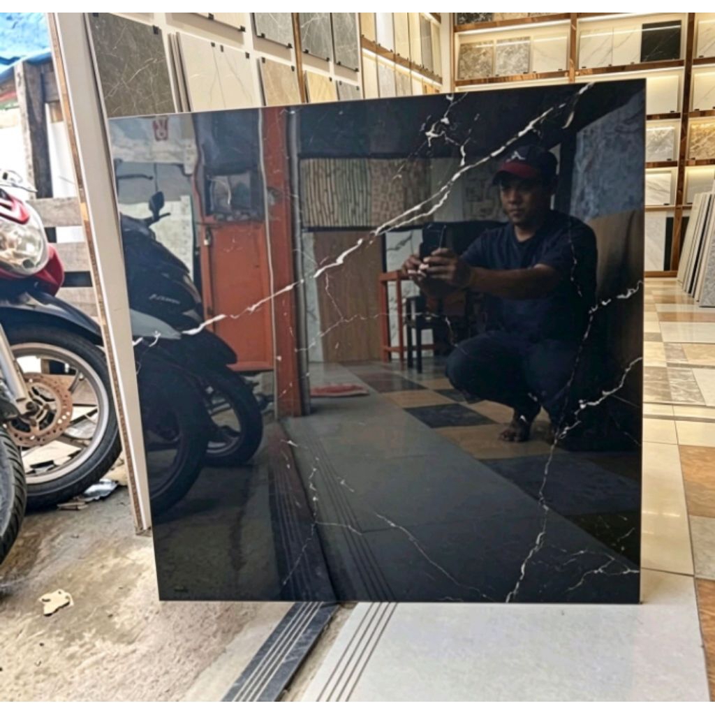 Granit Lantai Hitam Pekat 80x80 Infiniti Busto Black