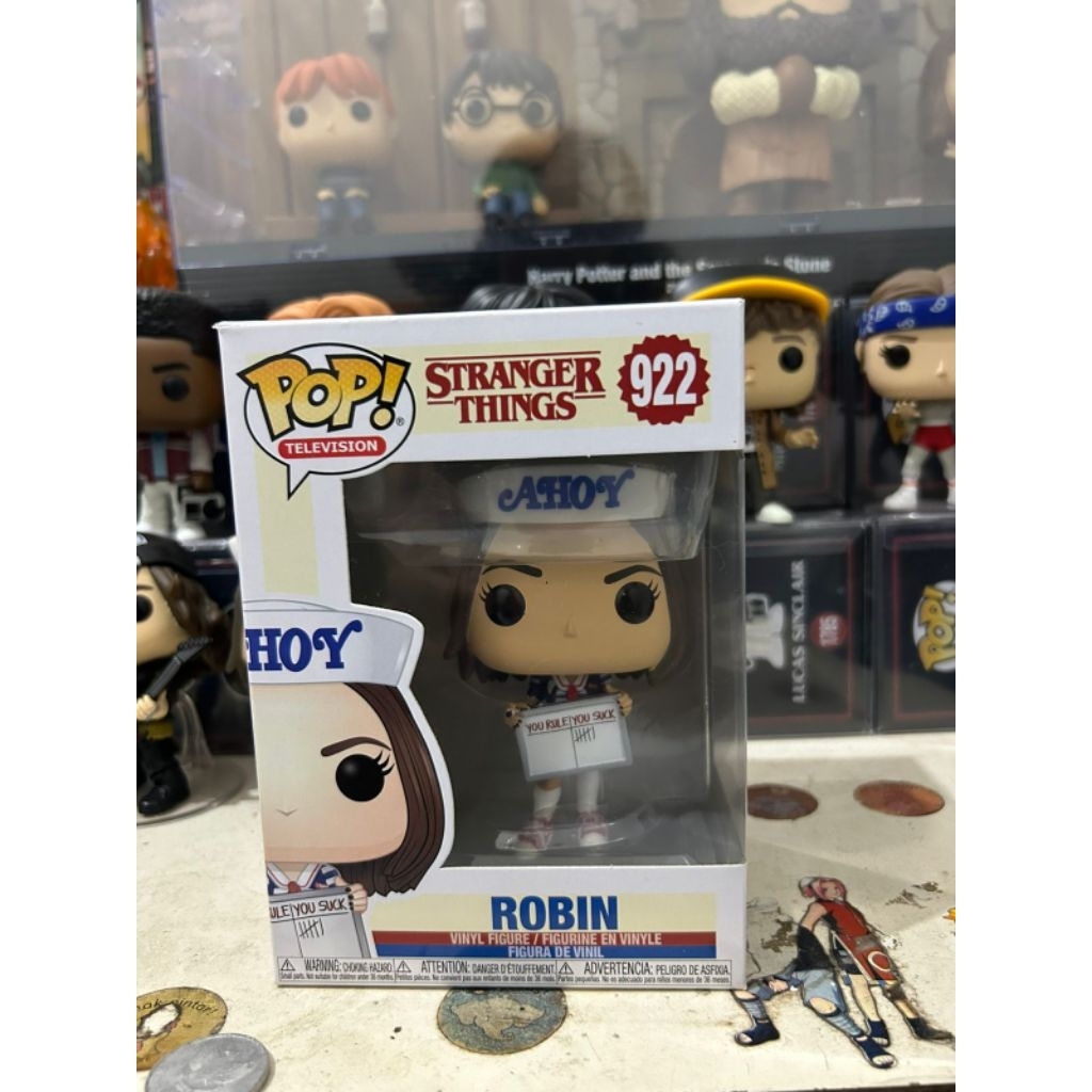 Funko Pop Stranger things robin ahoy
