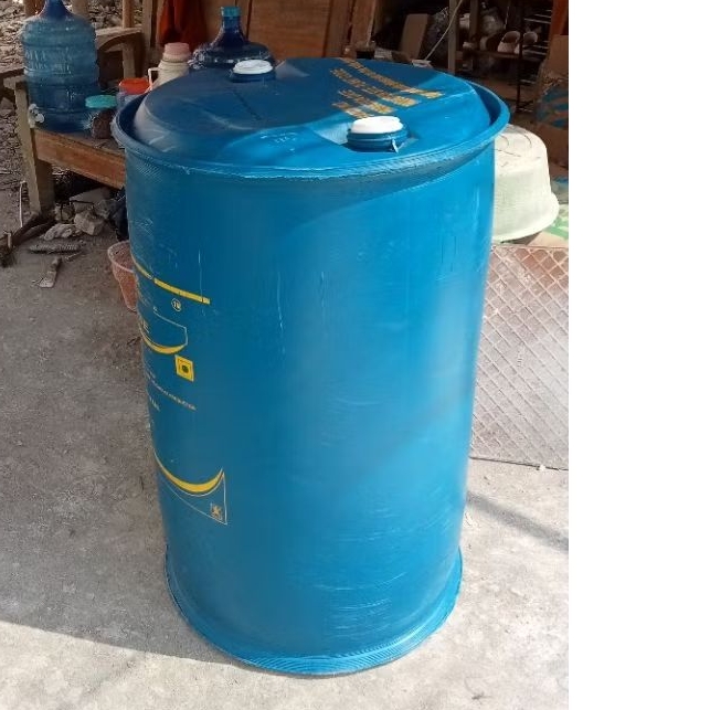 Drum Plastik 200 Liter Bekas Gula Cair