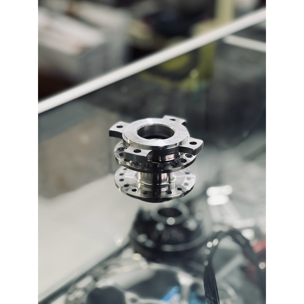 tromol trusty depan