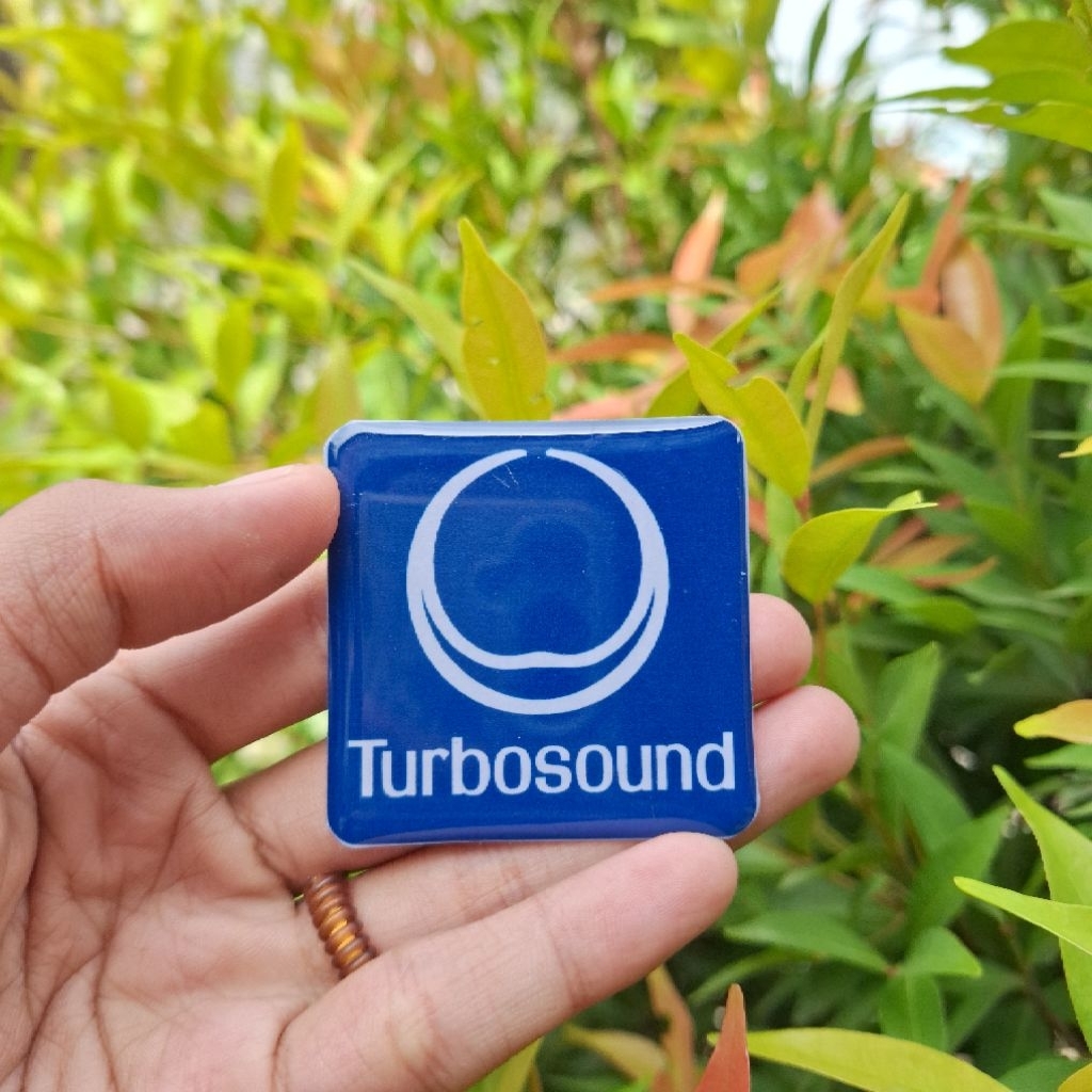 LOGO TURBOSOUND KOTAK BIRU | LABEL TURBOSOUND KOTAK BIRU | EMBLEM TURBOSOUND KOTAK BIRU