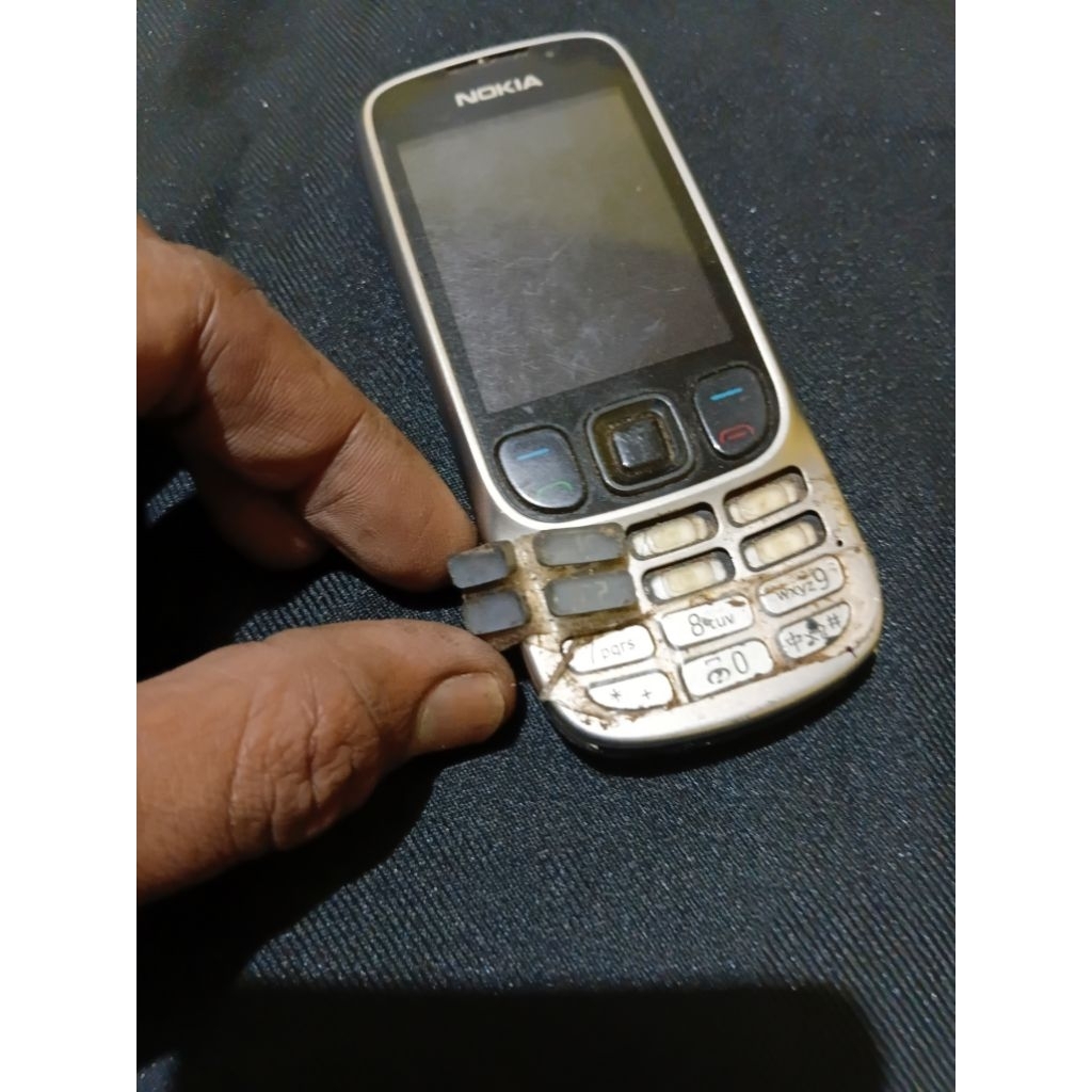 hp jadul nokia 6303c second minus