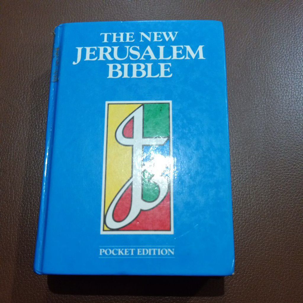 buku Kristiani: THE NEW JERUSALEM BIBLE Pocket edition