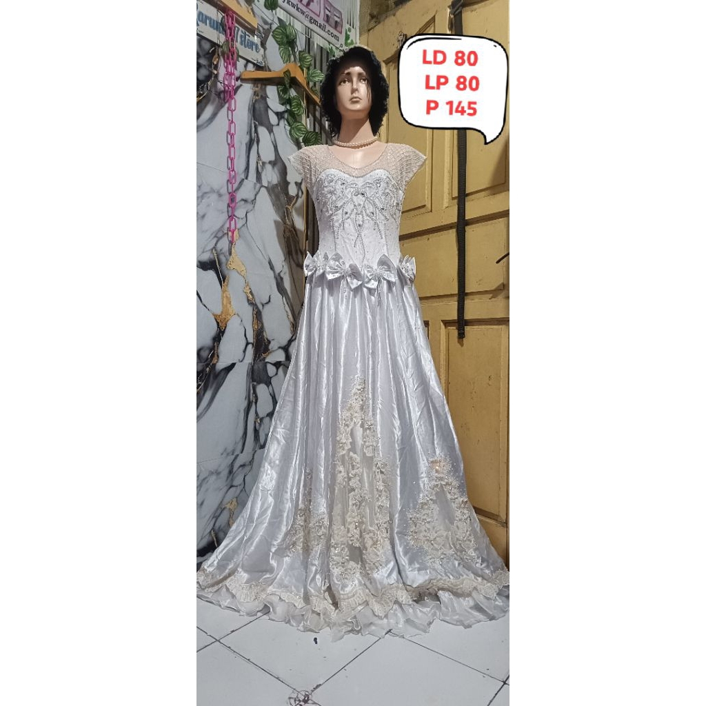 gaun wedding putih