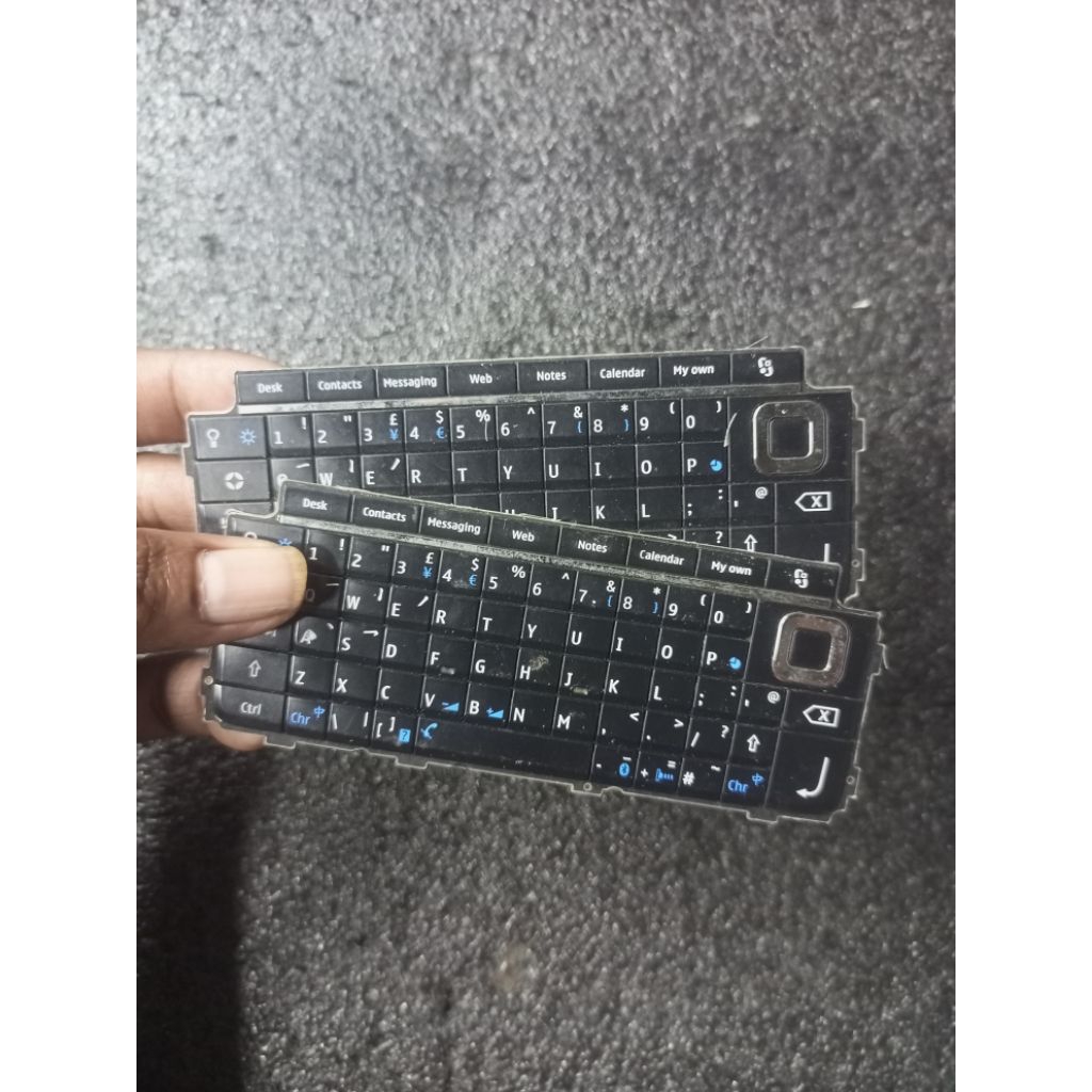 Keypad Dalam Nokia E90 Communicator Original Copotan Hp Hitam Mulus