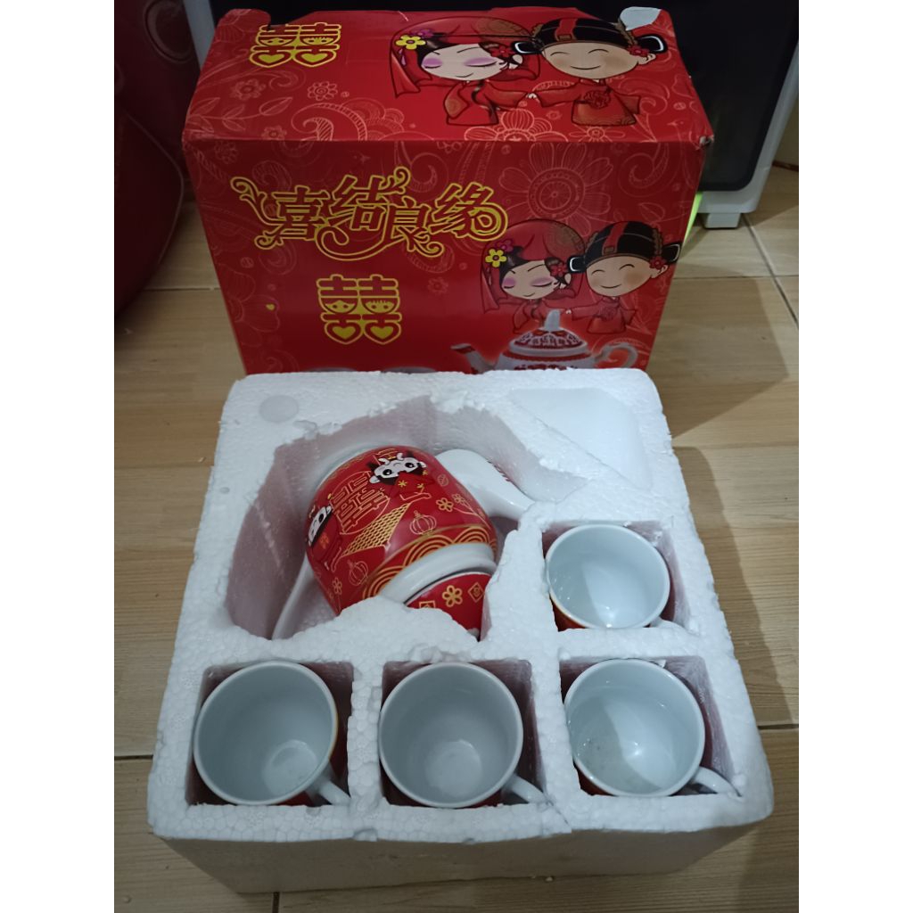 One Set Tea Cup