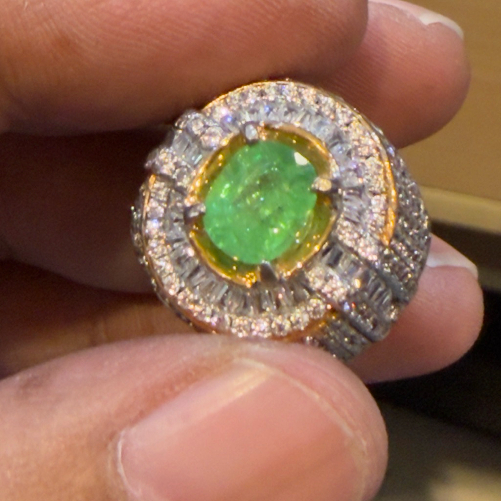 Natural Tsavorite Garnet Tanzania