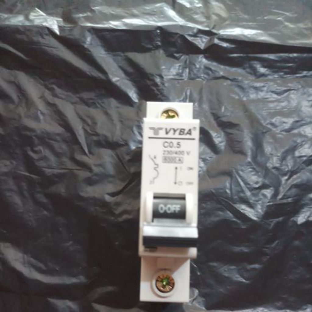 mcb vyba 0.5a
