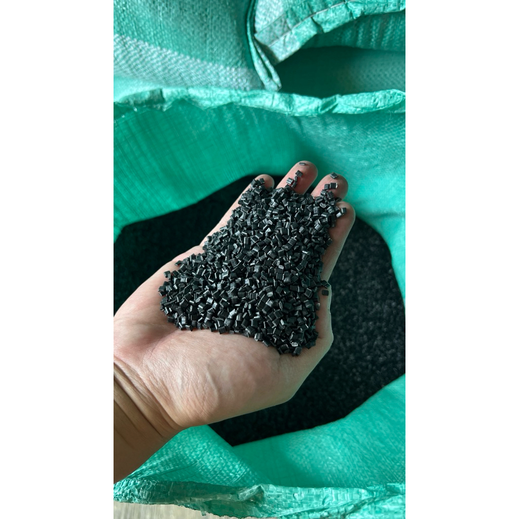BIJI PLASTIK PP Hitam Proses isi 5 KG