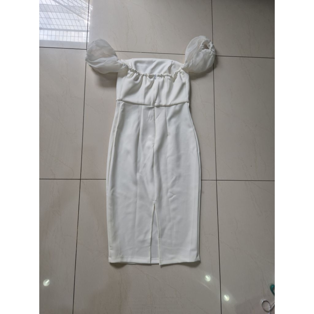 Dress Putih Scuba Tebal prewedding premium