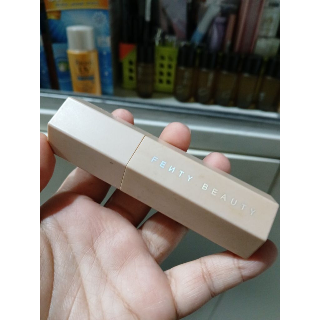 PRELOVED fenty beauty