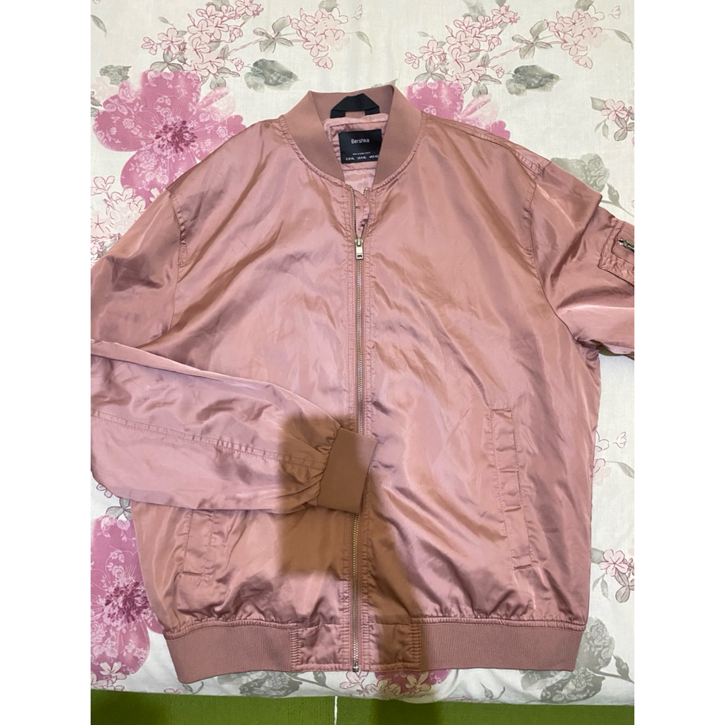 Jaket bomber Bershka size XL