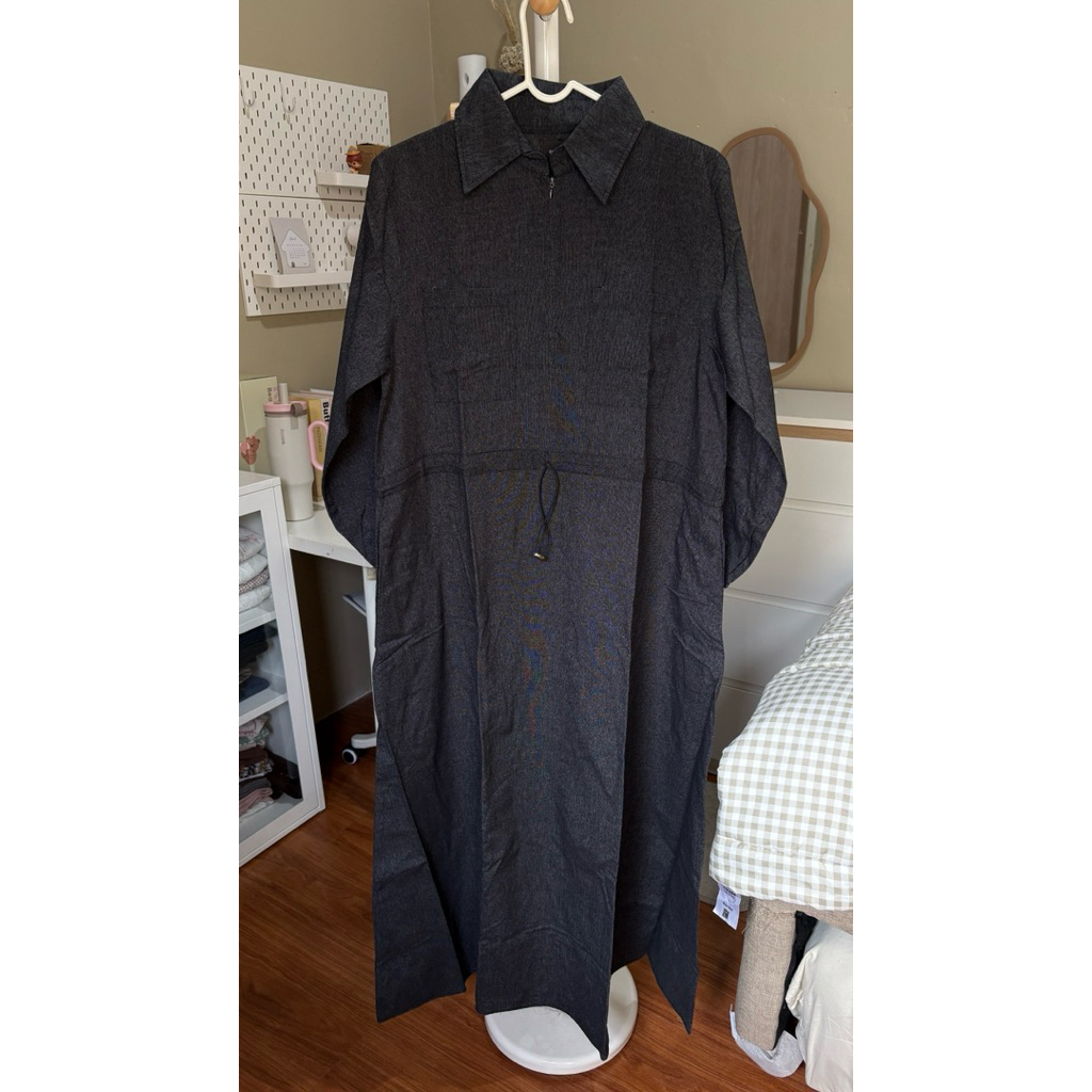 Preloved ECINOS Dress
