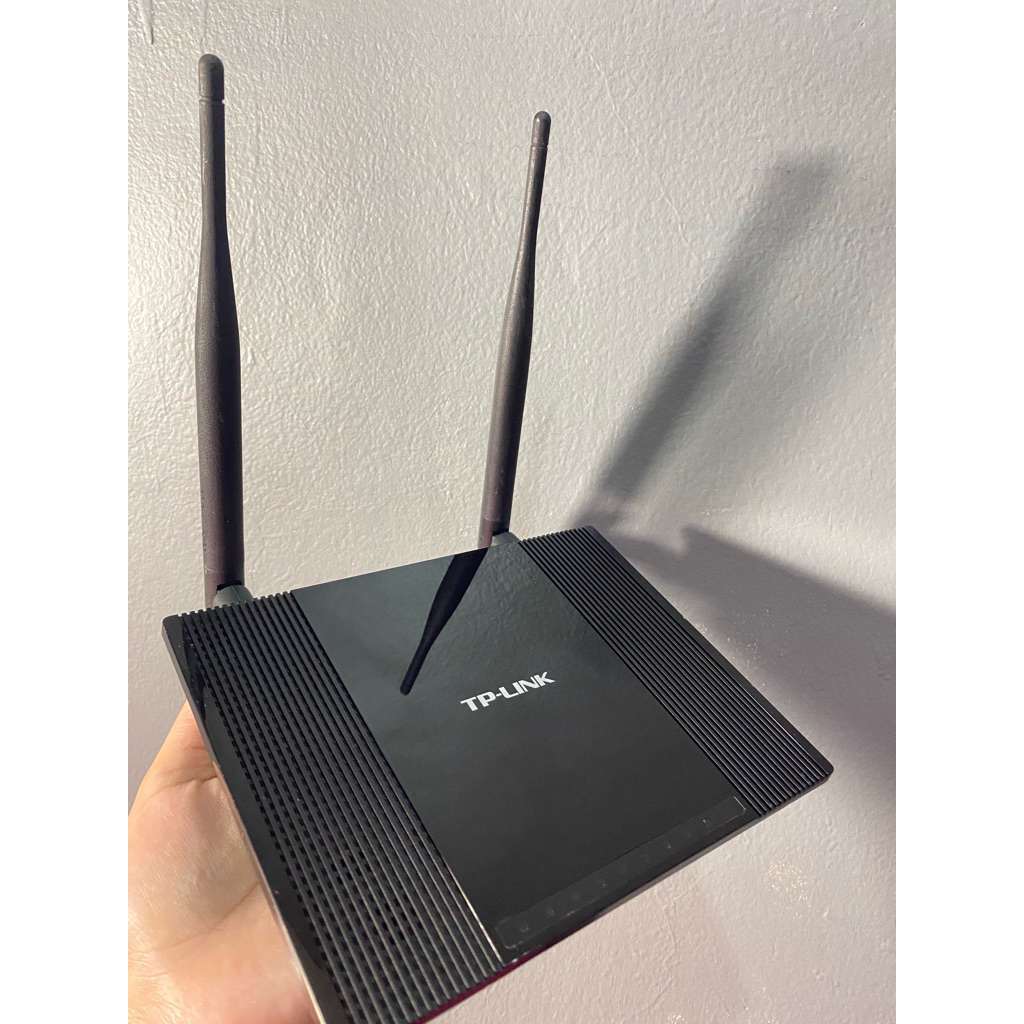 Modem Router TP-Link TL-WR841HP & Adaptor