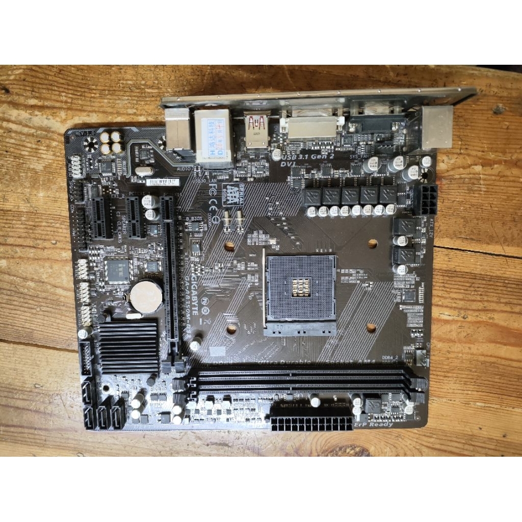 motherboard gigabyte ga ab350m ds2 support am4 Ryzen 5 5500 dengan update bios