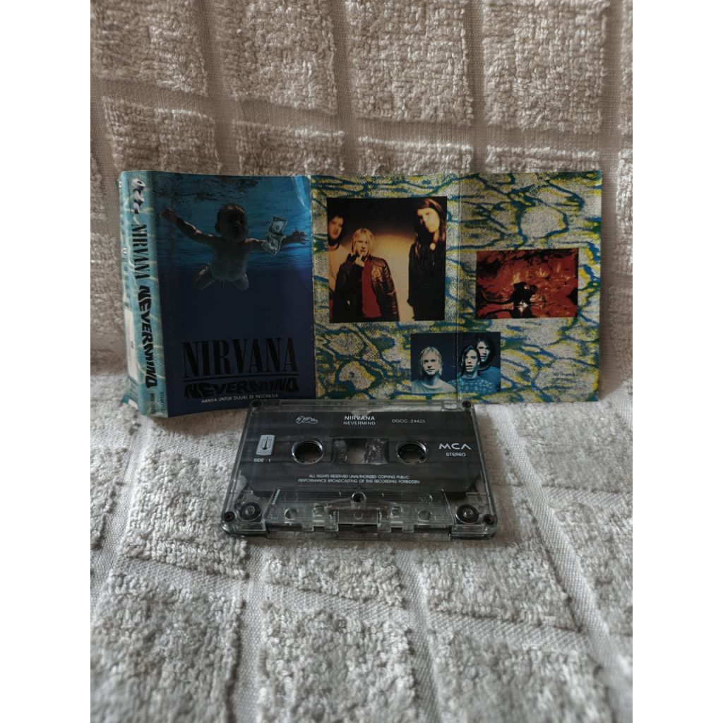 NIRVANA NEVERMIND KASET PITA