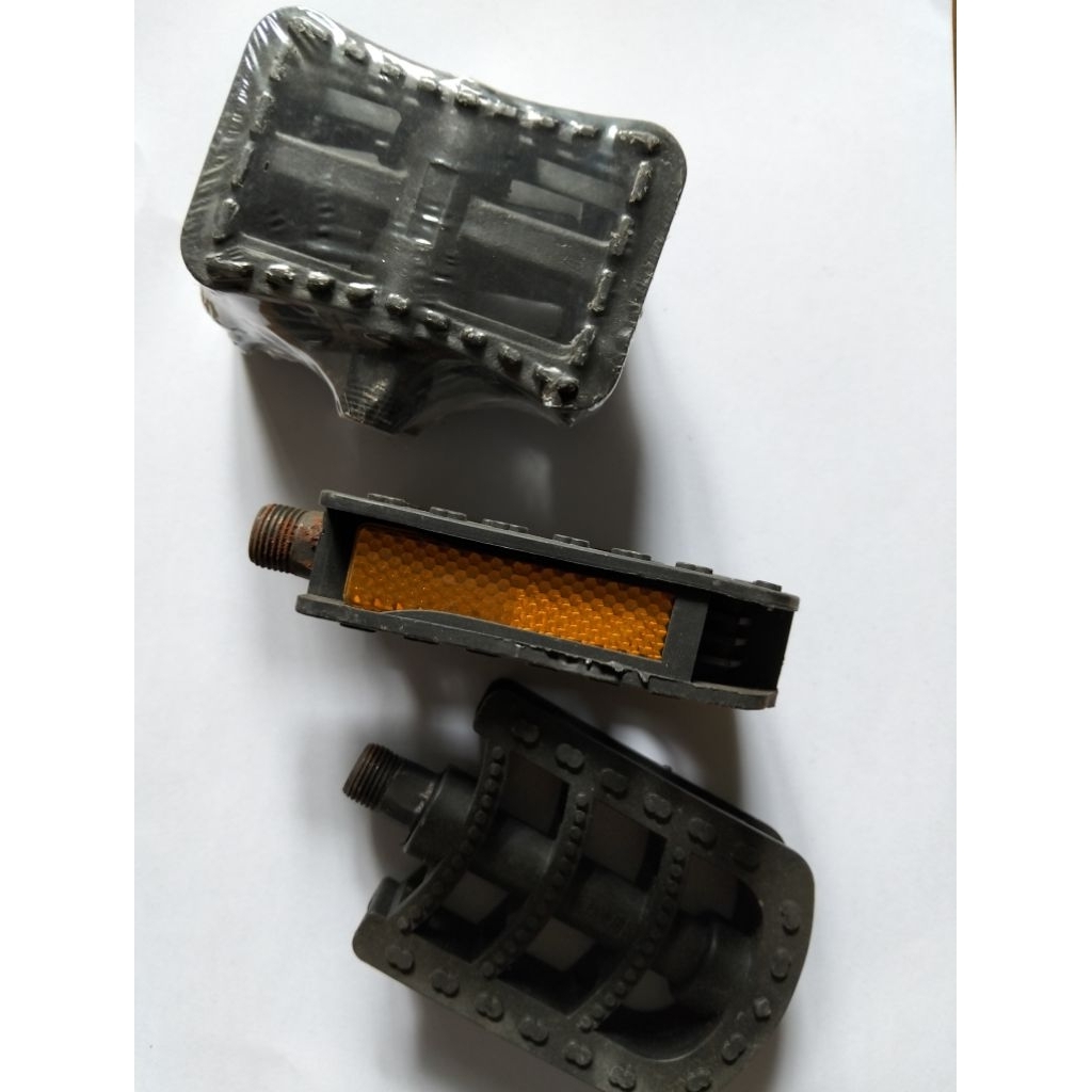 PEDAL SEPEDA untuk sepeda & selis motor listrik