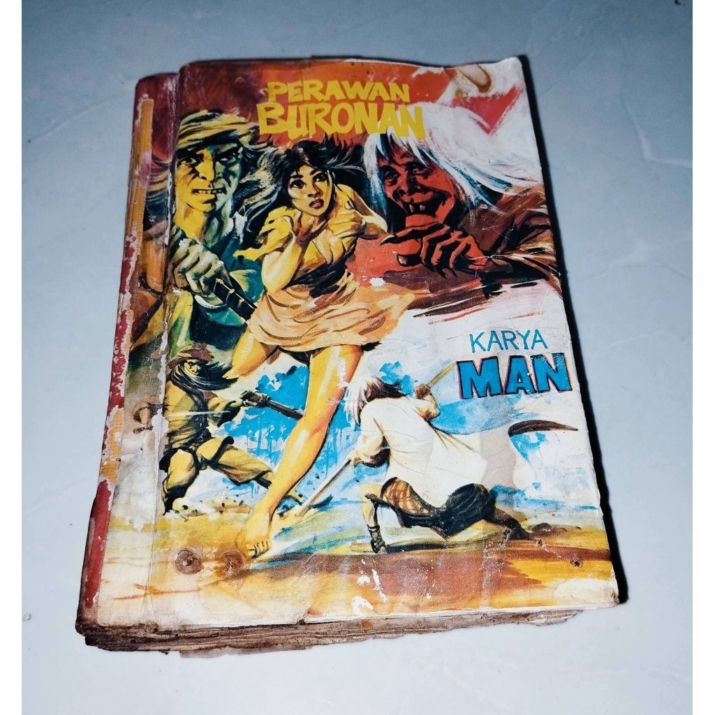 Komik Perawan Buronan - Man