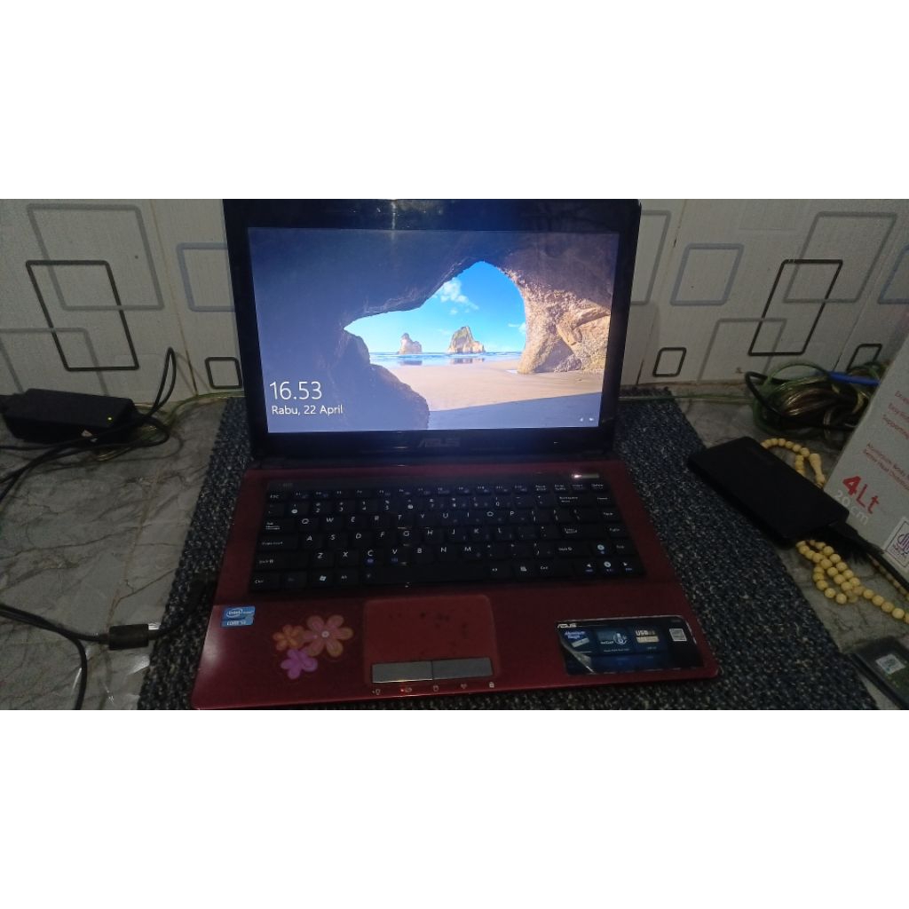 Laptop Asus A43s bekas core i3 RAM 4GB HDD 500gb Minus