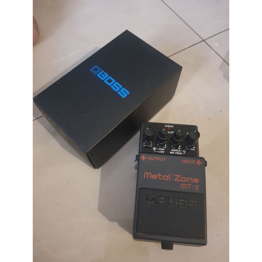 Effect Gitar Boss MT-2 Metal Zone (Second)