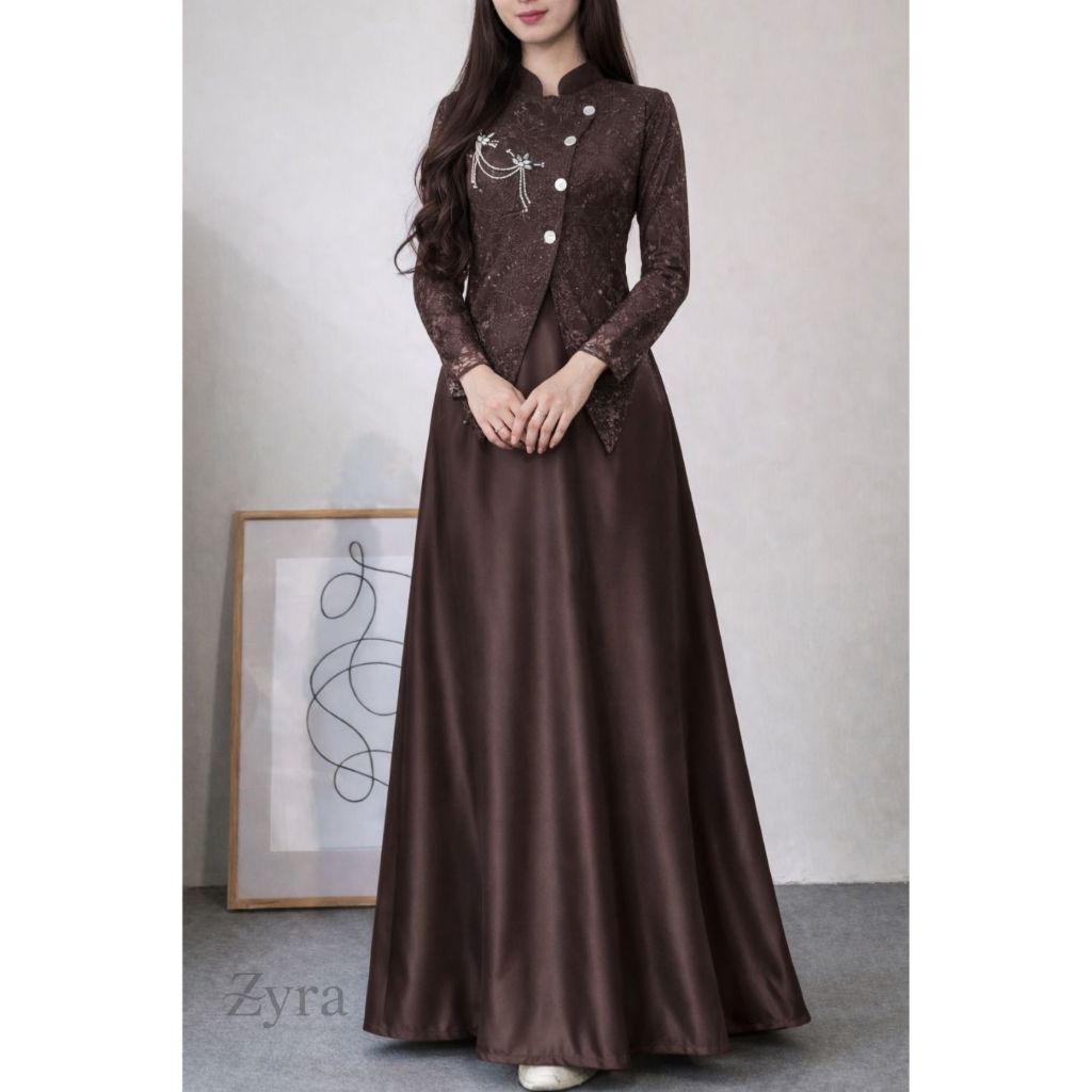 DRESS SAHARA GAMIS LEBARAN 2026 Model Baru Special Burgundy Mahogany Satin Brokat Full Payet Mutiara
