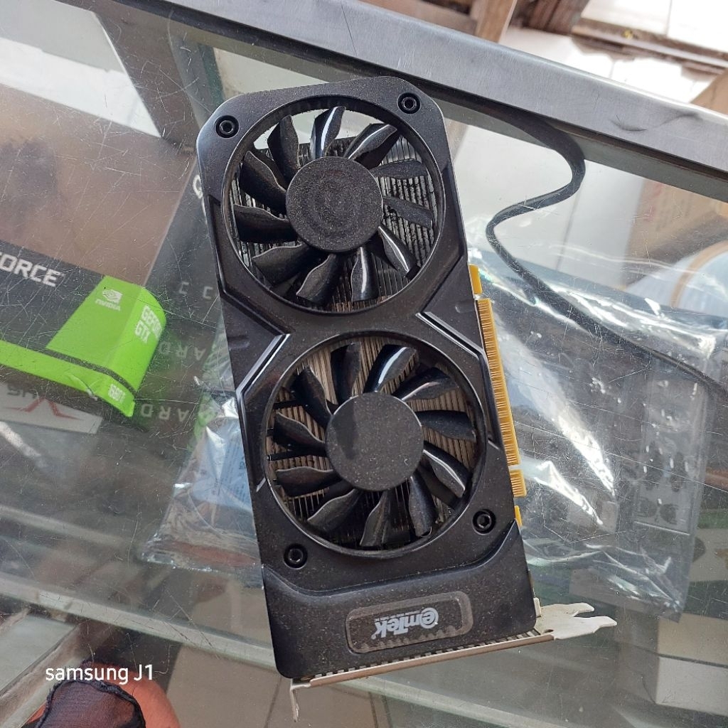 Vga Emtech Gtx 750ti non pin normal