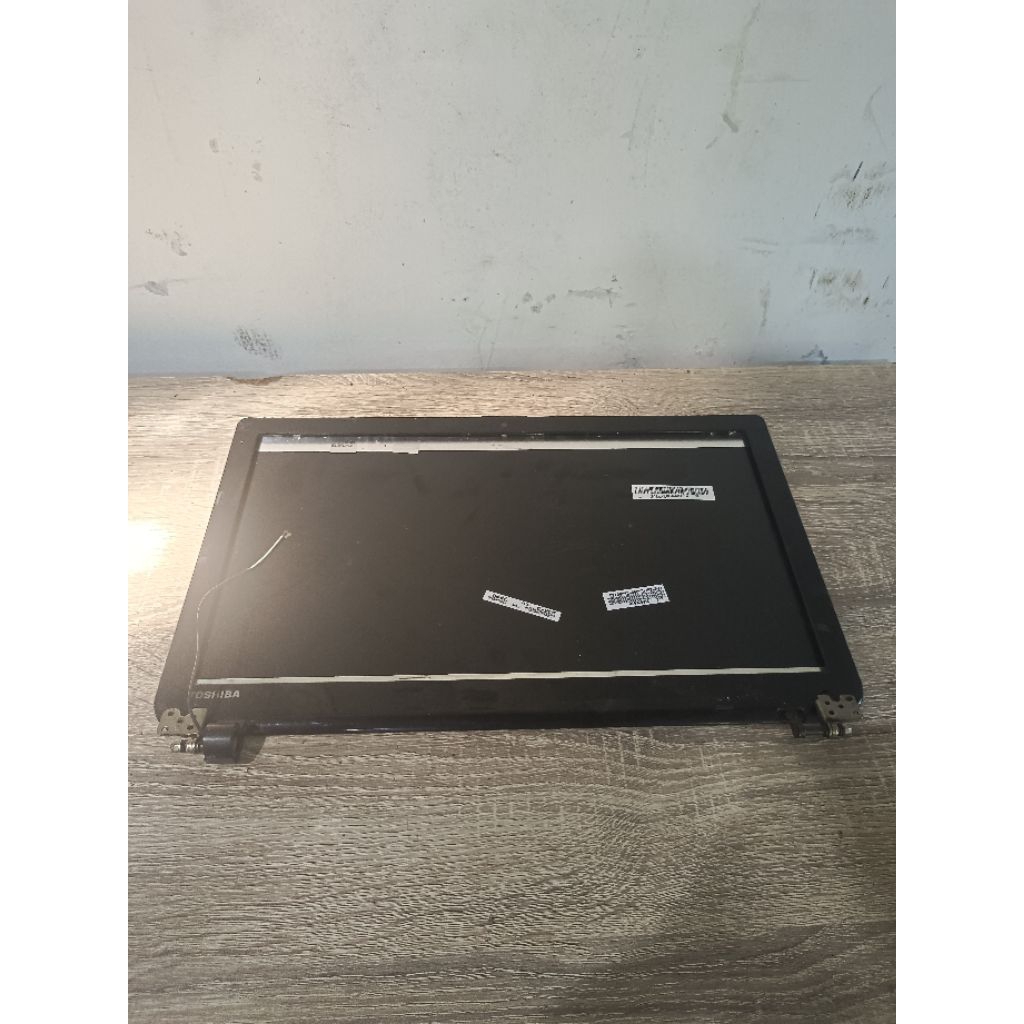 Casing Cassing Case Kesing Cover frame LCD laptop Toshiba Satellite C55 C55-B C55 B C55-B868