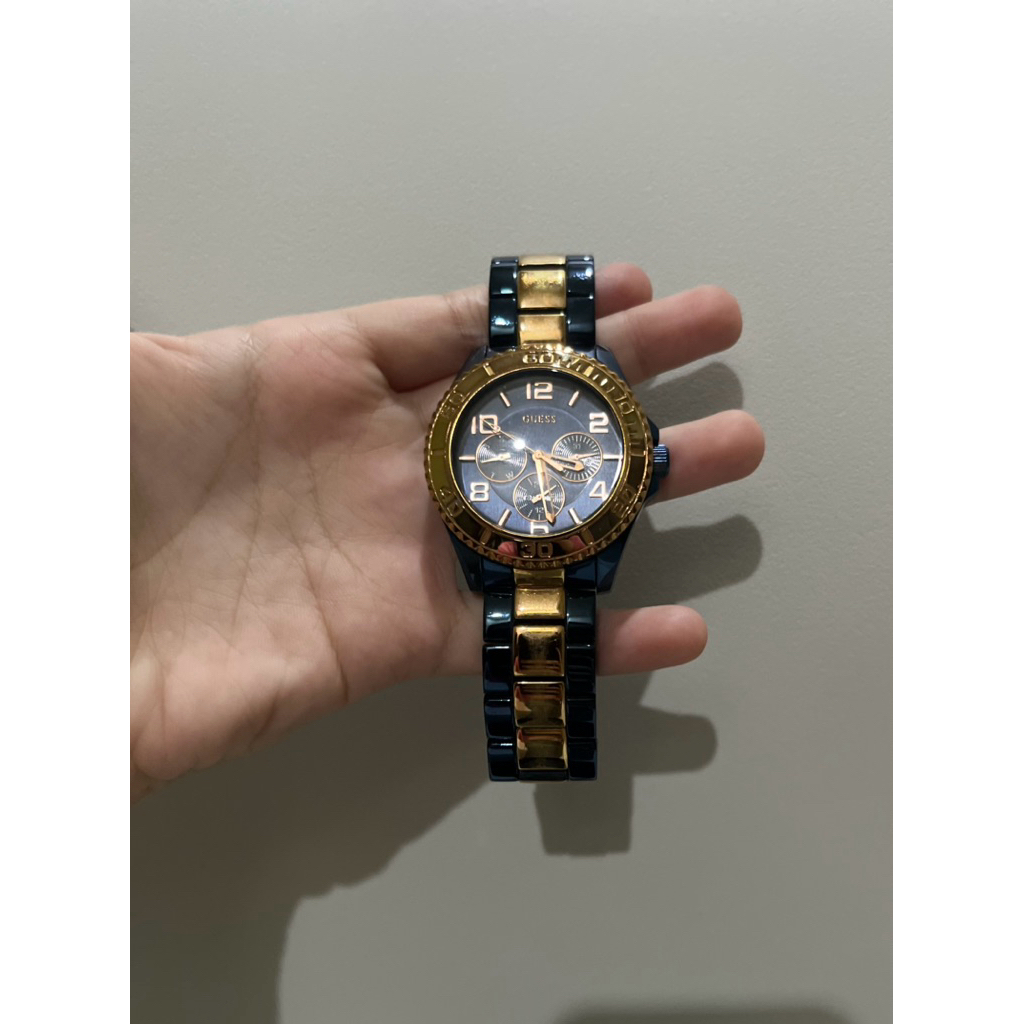 Preloved Jam Tangan GUESS ORI BLUE GOLD