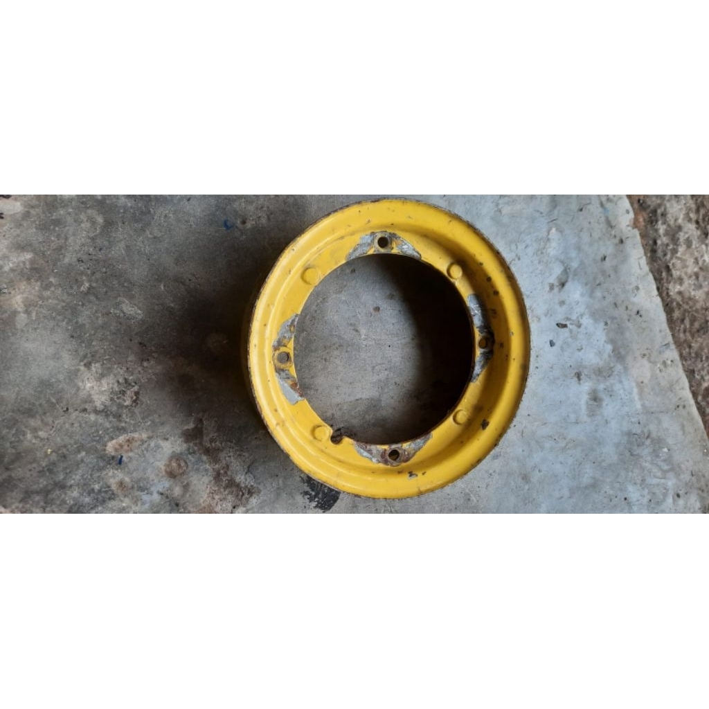 velg vespa ring 8