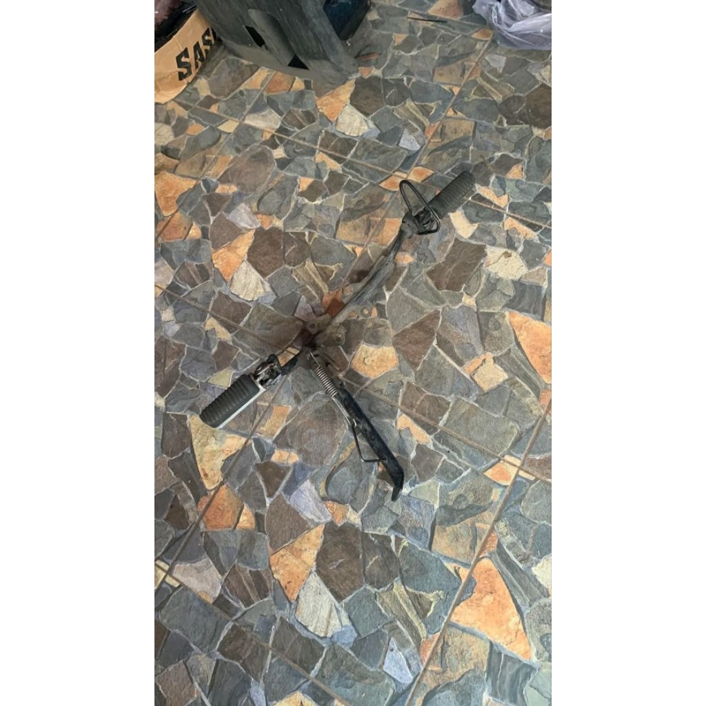 step depan std MX king