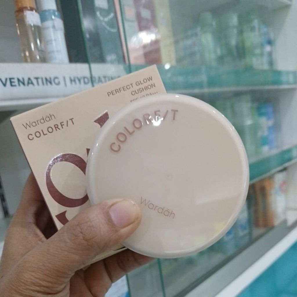 Wardah Colorfit Perfect Glow Cushion 15g/Tahan 12jam /Bedak glowing