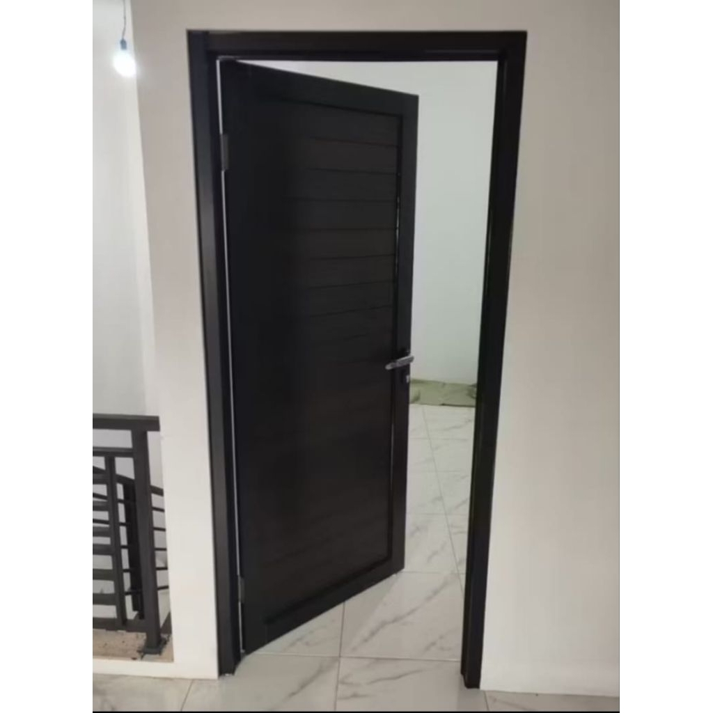 Pintu Spandrel aluminium