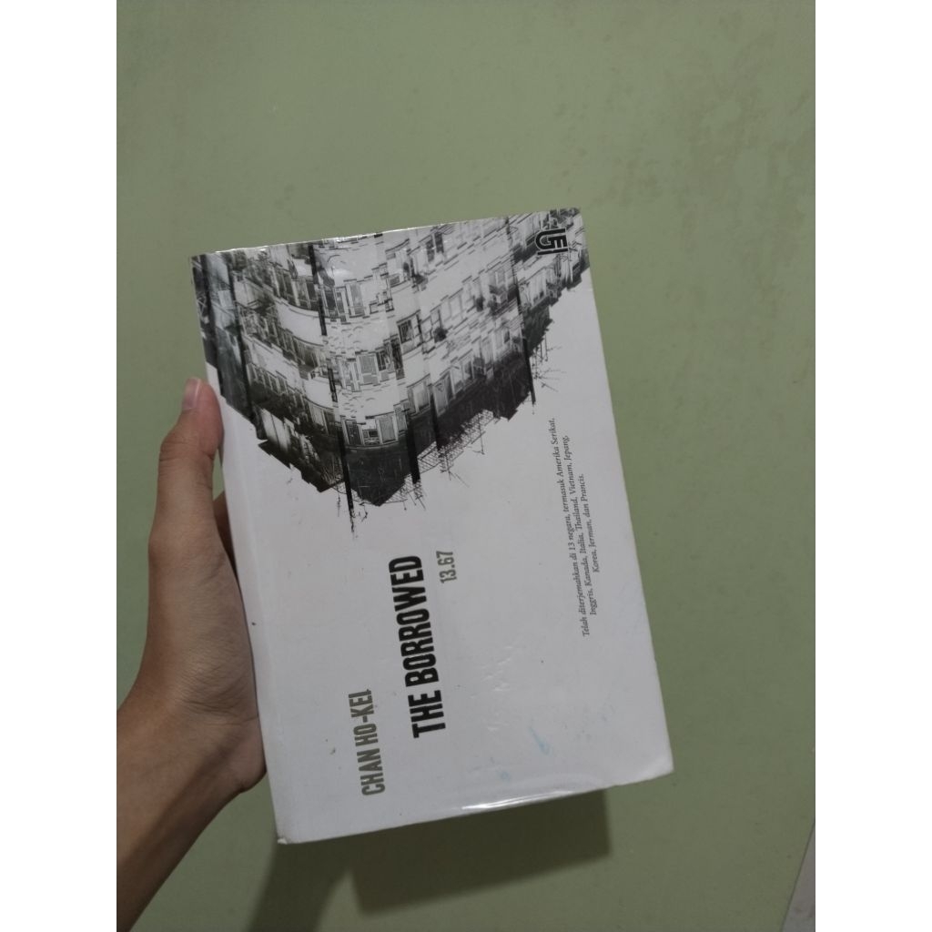The borrowed preloved