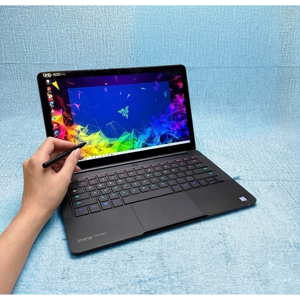 Laptop Razer Blade Stealth 13 Layar TouchScreen