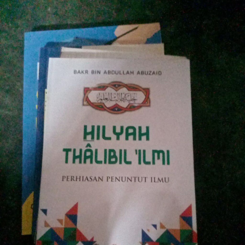 hilyah talibil ilmi