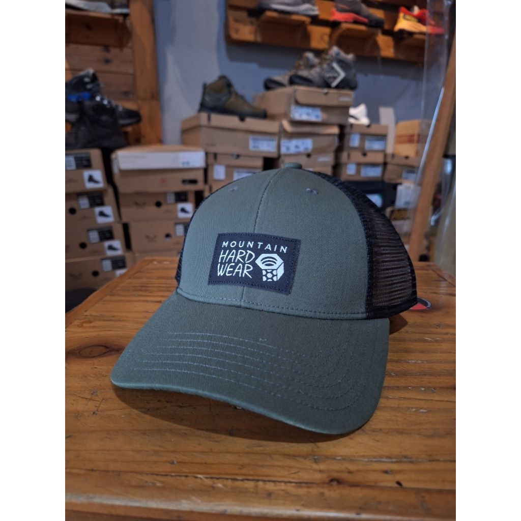 MOUNTAIN HARDWEAR Trucker Hat Caps Topi Gunung Topi Trucker MHW