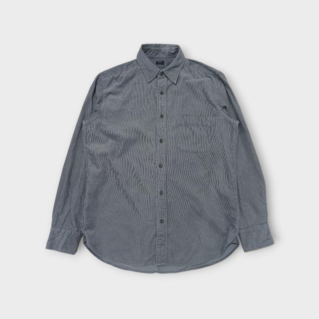 Kemeja corduroy uniqlo grey